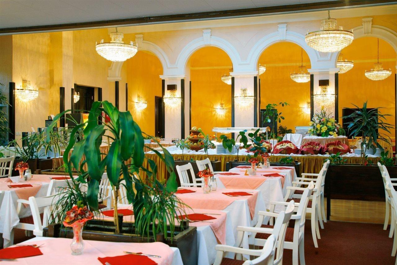 Bristol Hotel Opatija Bagian luar foto