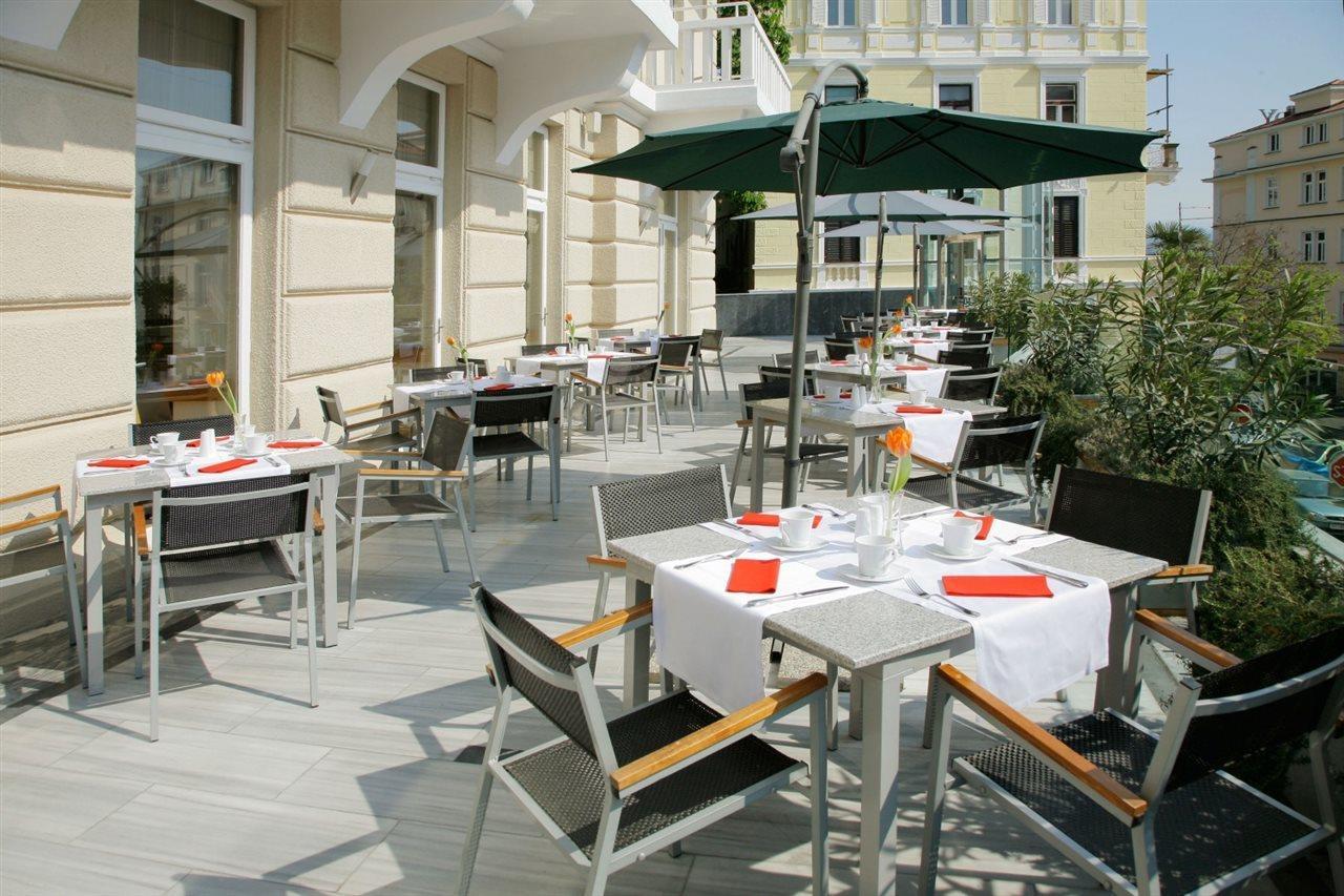 Bristol Hotel Opatija Bagian luar foto